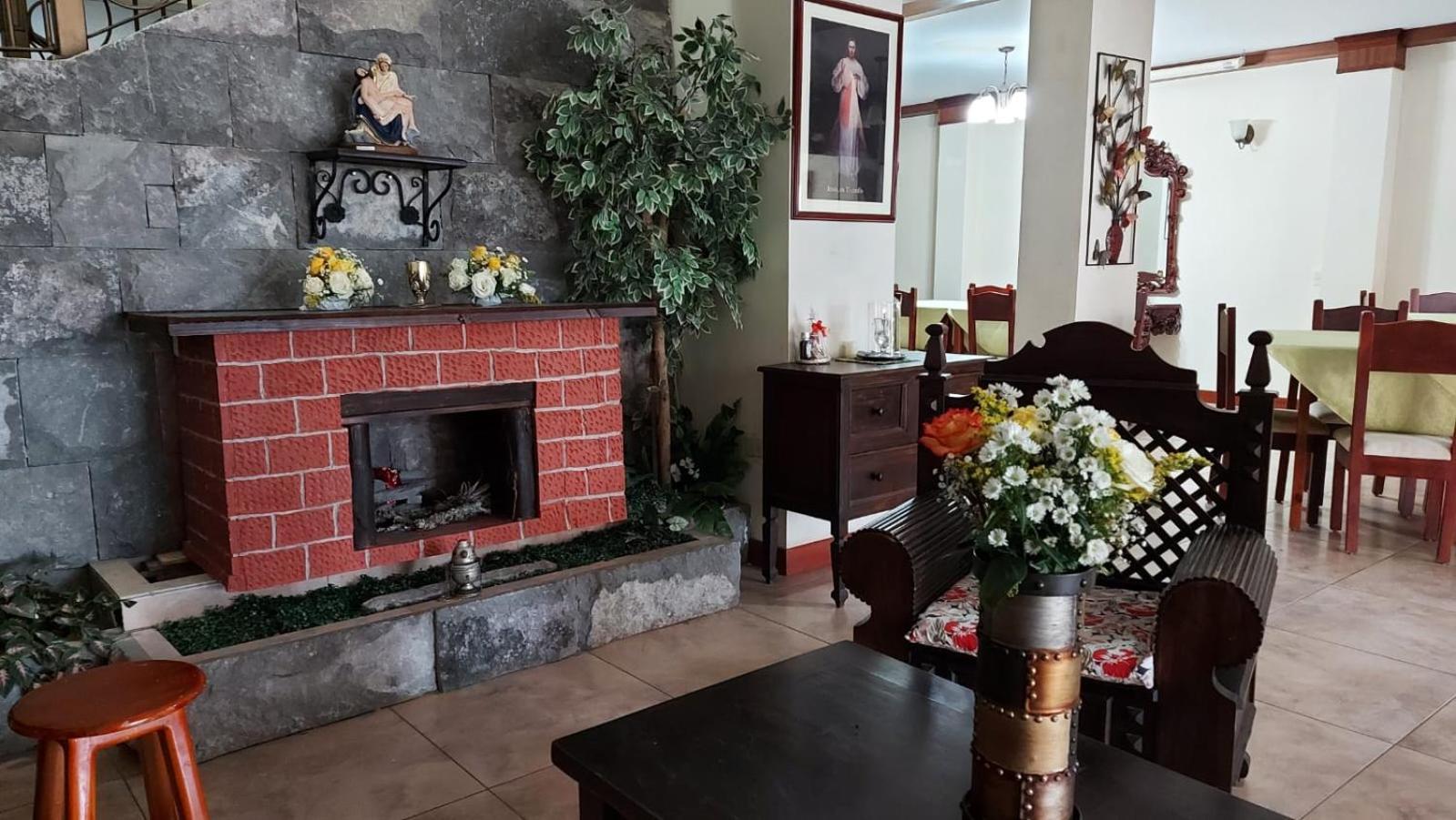 El Cardenal Hotel Loja Extérieur photo